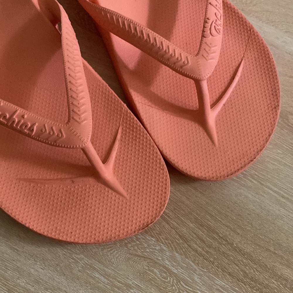 Archies Orange Peach Flip Flop Thong Sandals Arch Support 8 - Picture 6 of 8
